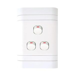 Lesco Flush Cover with 3 Lever 1 Way Switch
