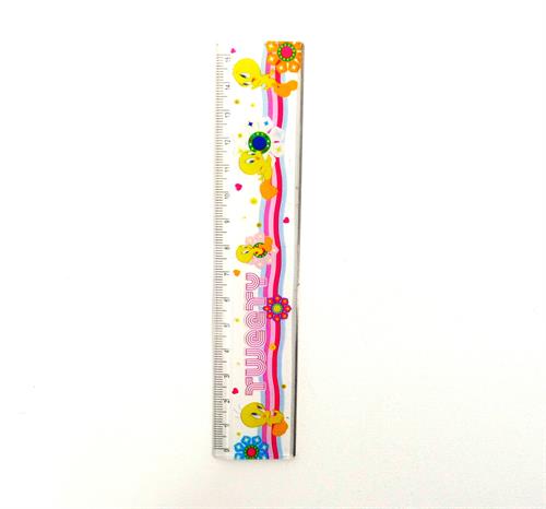 Tweety 15cm Ruler and Steel Cutting Edge Tweety 15cm Ruler and Steel Cutting Edge