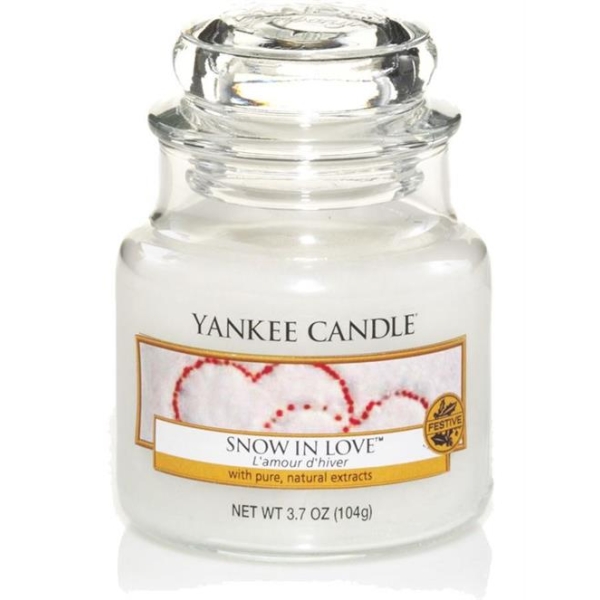 Yankee Candle Snow In Love Small Jar Retail Box No warranty